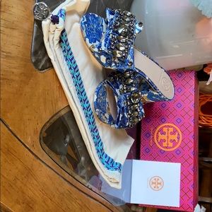 Tory Burch Metallic Floral bow slide.